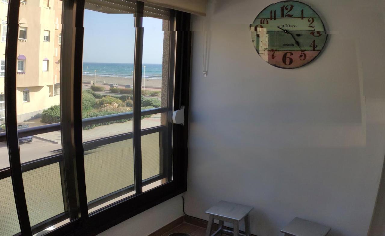 El Chiringuito Apartment Retamar  Luaran gambar